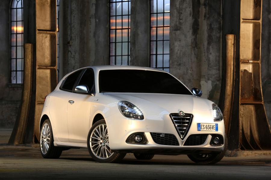  Alfa Romeo Giulietta Sportiva (940) 2013 года  (WW) (фото 3 из 32)